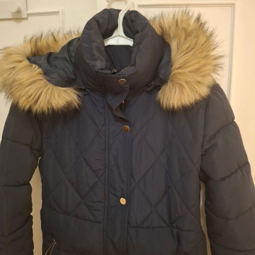 Medium blue jacket used with belt at waist