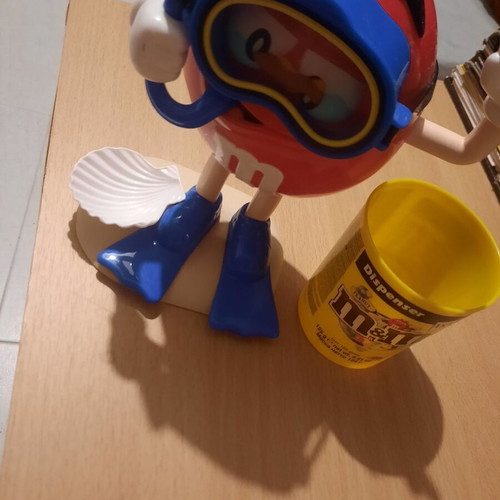 M&Ms collectible packaging like new with candy box