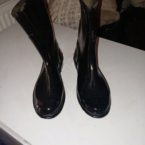 Unisex Galotses No41 Black Like New