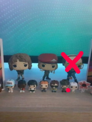 Φιγούρες Stranger Things Funko Pop καινούργιες με δώρο Kinder Joy