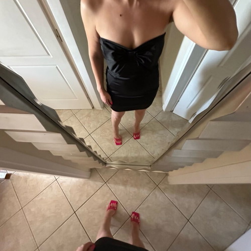 Satin short evening dress black, like new, size M