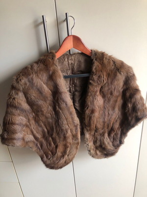Fur brown bolero scarf vintage like new, Old Hollywood style