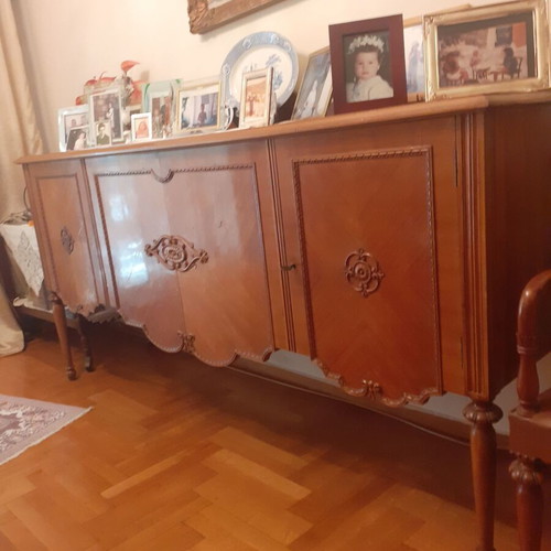 Authentic Greek Dining Set 1960 Walnut by Ioannis Levantis, like new, 10 pieces