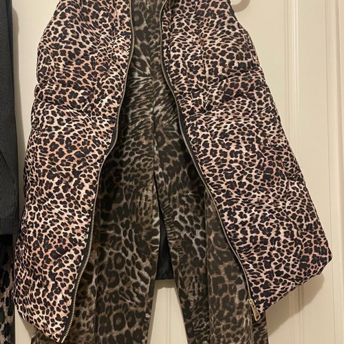 Animal print Lumina pants and hooded vest new