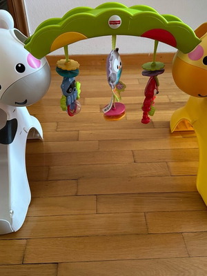 Παιδικό γυμναστήριο Fisher Price σαν καινούργιο με ήχους