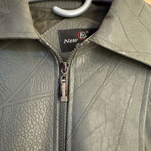 Olive leatherette jacket size L like new