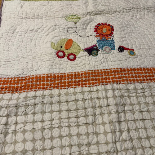 Mamas and Papas nursery bedding set like new, 3 pieces, beige