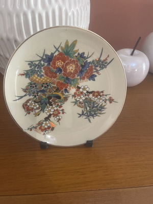 Vintage Japanese decorative plate with flowers and bird
