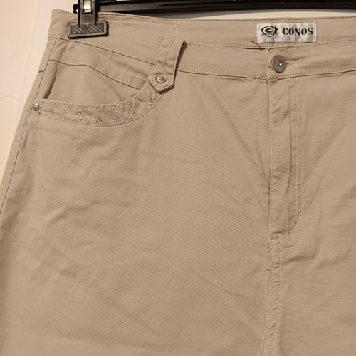 Conos women's beige fabric bermuda shorts and Creation Z summer top set