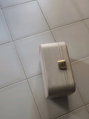 Cosmetic case used, leatherette