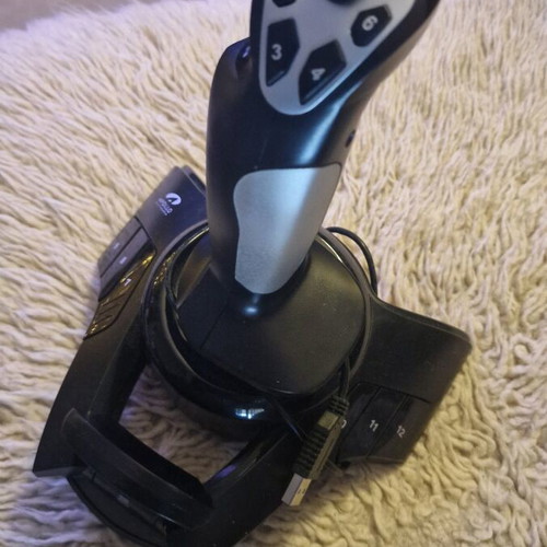 Joystick JS-213 Typhoon FX like new for PC