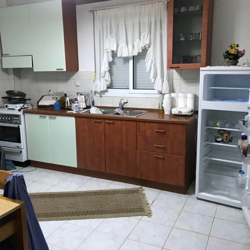 Κατοικία με ελαιώνα και θέα στον Όλυμπο