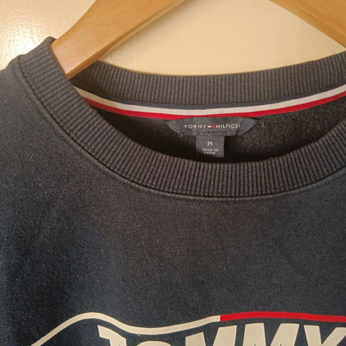 Tommy Hilfiger women's sweatshirt blue medium like new