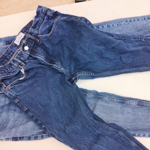 Pull & Bear jeans pack of 2 like new, size XL