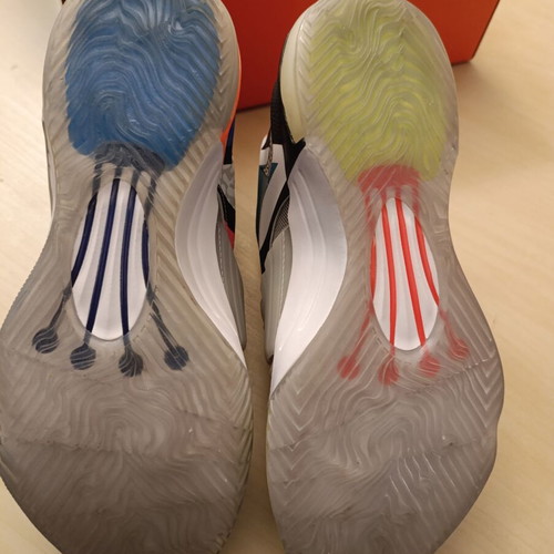 Nike KD 7 "What The" basketball shoes like new, multicolor, size 42