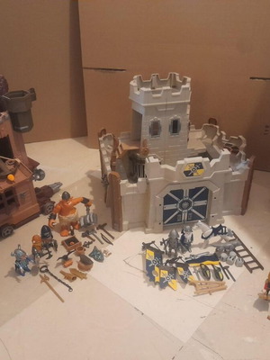 Playmobil Knights Mega Συλλογή με Φρούριο Novelmore, Φρούριο Νάνων και 2 Δώρα