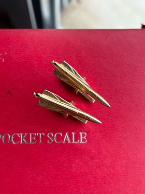 Airplane cufflinks used