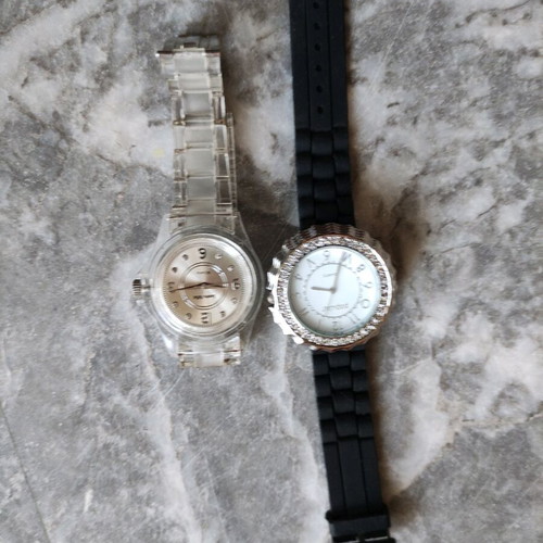 Women's watches used, pack of 6 pieces