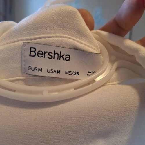 Bershka shirt white size M like new