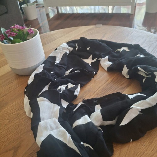 Scarf white-black with stars like new