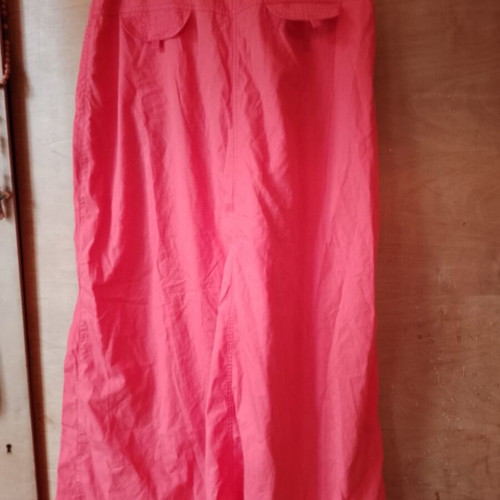 Lot of 3 long skirts used, pink and black