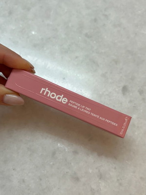 Rhode lip oil new, shade ribbon