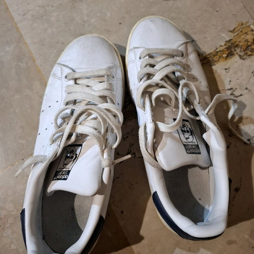 Stan Smith Adidas athletic shoes used, white with blue, size 40