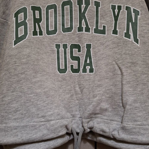 Bershka Brooklyn USA hoodie crop top like new, gray and green, size M