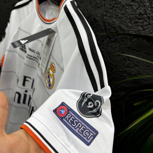 Real Madrid 2014 Retro football jersey