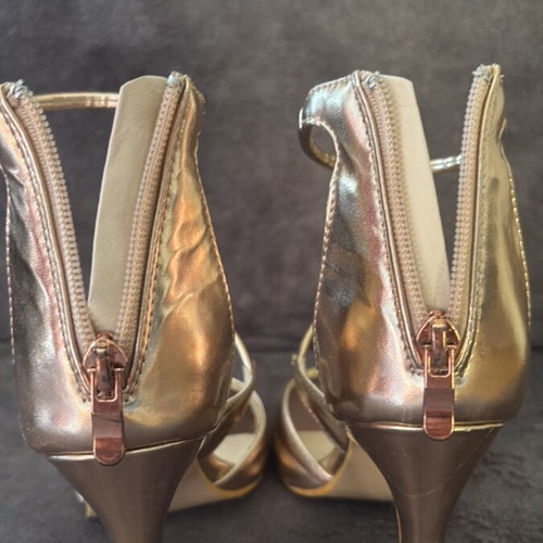 Voi Noi high heel sandals, size 37