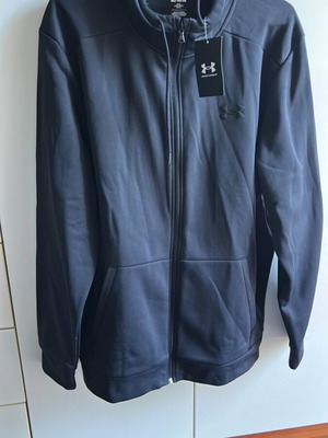 Under Armour zip up hoodie black XL new with fleece lining