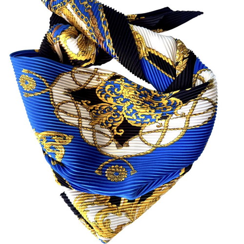 Large pleated scarf with baroque equestrian print