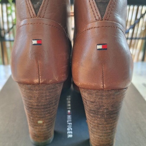 Tommy Hilfiger Women's Leather Ankle Boots used, brown, size 40