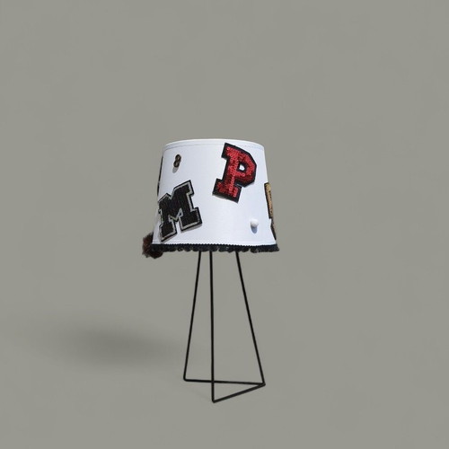 College style kids and teens table lamp with oxygen lampshades