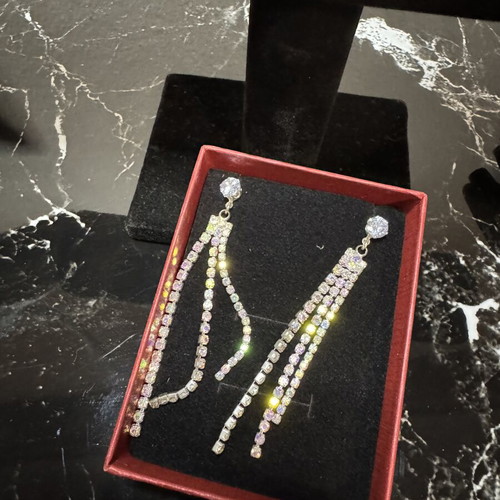 Dangling silver earrings