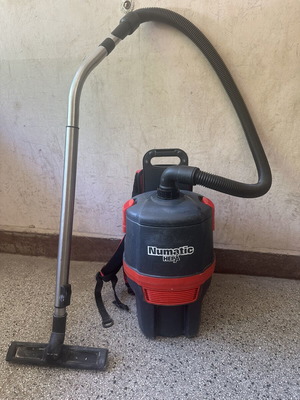 Numatic RSV150 επαναφορτιζόμενη ηλεκτρική σκούπα μεταχειρισμένη