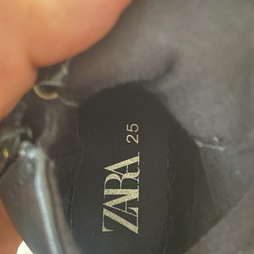Zara children's boots size 25 used, black