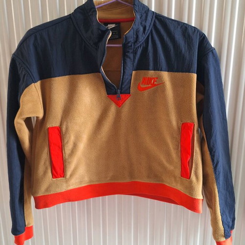 Nike crop sweatshirt like new, size XS