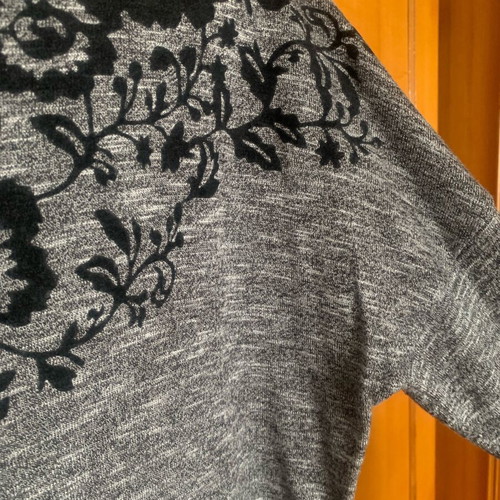 OVS long-sleeve blouse size Medium like new, black and gray