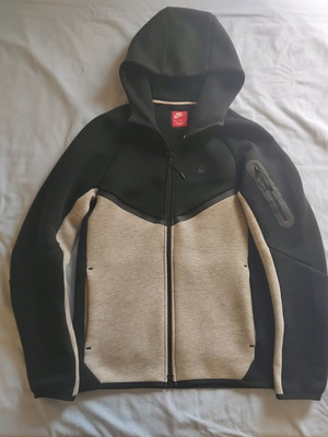 Nike Tech Fleece gray black size XS like new