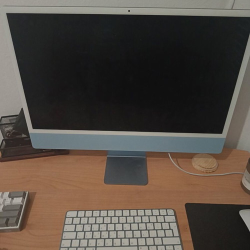 Apple iMac 24” M3, 16GB RAM, 512GB SSD, Blue