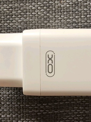 Φορτιστής XO 45W ταχείας φόρτισης σαν καινούργιος με θύρες USB B, C