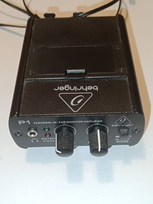 Behringer P1 headphone amplifier like new