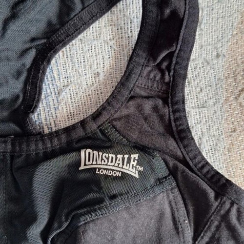 Lonsdale sports bras like new, pack of 3, size small