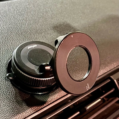 Phone holder new with strong magnet for car and desk use