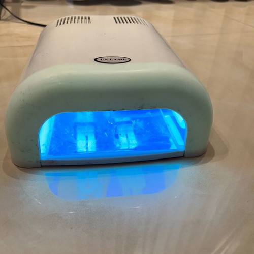 UV lamp used with timer