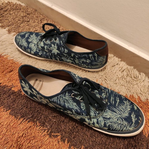 Pull&Bear canvas shoes like new, tropical pattern blue and beige