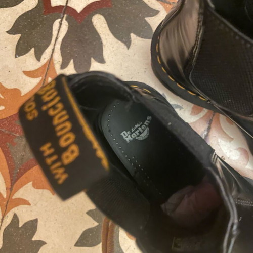 Dr. Martens Chelsea boots polished smooth black like new, size 39