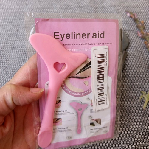 Eye Makeup Set with Eyeliner and Multi-Tool, New