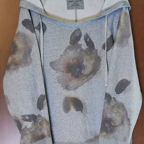 DKNY Jeans Plus Size Hoodie 3X like new, grey floral design